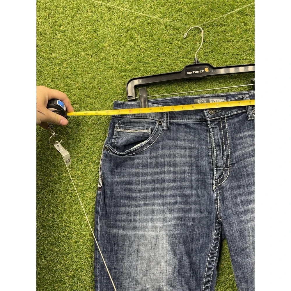 BKE Jeans Mens 36 R Tyler Straight Leg Dark Wash Buckle Stretch Denim Y2K Casual